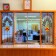 (80)鳥取県鳥取市 障害者支援施設松の聖母学園様 受付 教団のマークを絵付けバラ 目隠し対策 施工前後比較写真 ロゴマークを採用3