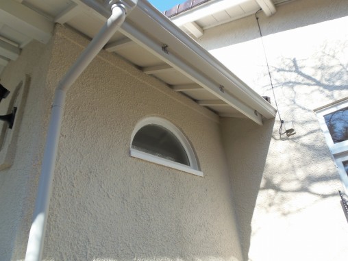 仮ガラス設置(修理期間中)